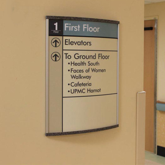 لافتات إرشادية منحنية من الألومنيوم الفاخردليل مبنى، فهرس طوابق، لافتات  قابلة للتخصيص من ميديا عربية